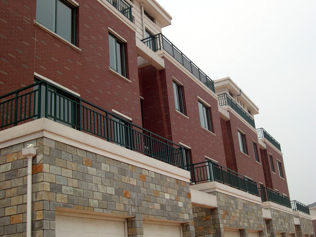 陽(yáng)臺(tái)護(hù)欄