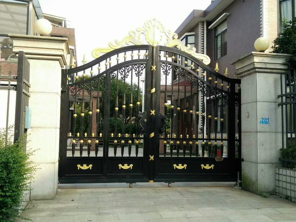 別墅中鋁藝大門怎么安裝